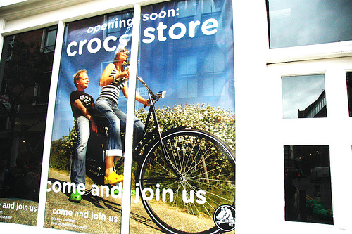 Crocs Get a Store